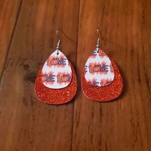 𝅺FAUX leather earrings